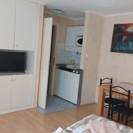 David Apartman Дьюла Экстерьер фото