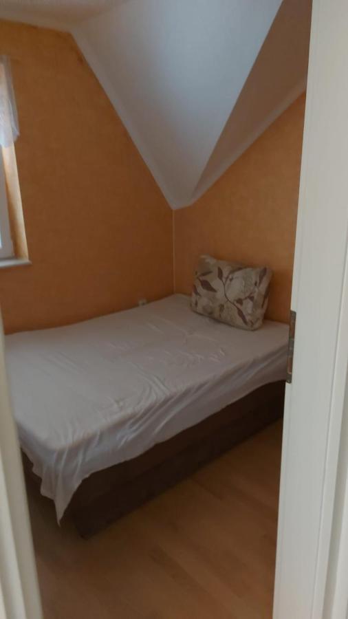 David Apartman Дьюла Экстерьер фото