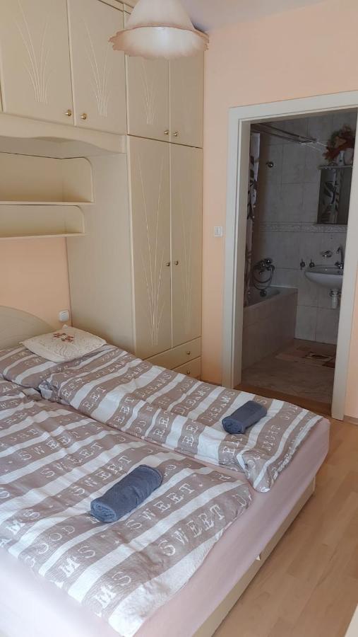 David Apartman Дьюла Экстерьер фото